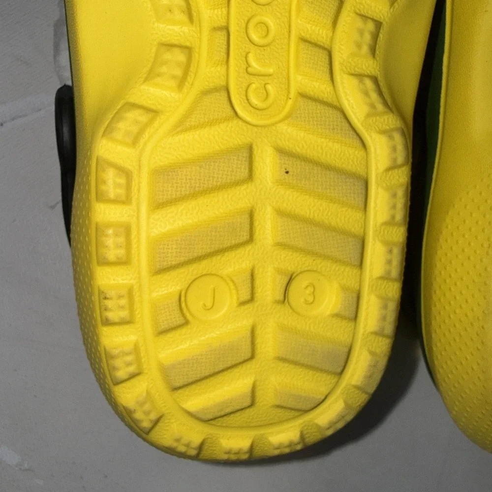 Buddy The Elf × Crocs Fleece Lined Clogs Kids Sz J 3 Christmas Character Shoes
